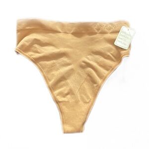 NWT Barbara Thong Size 3 (L)